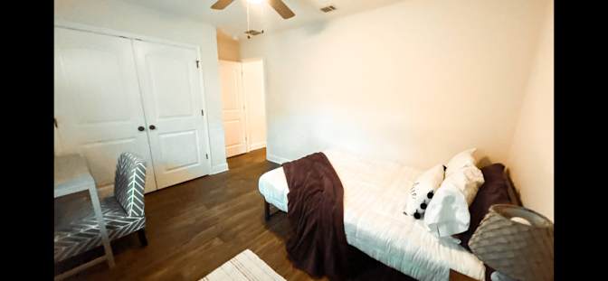 Jan Simmons's room