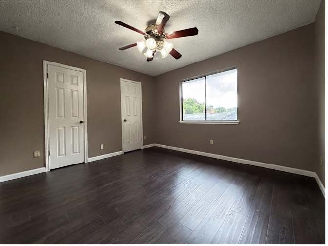 Donovan's room