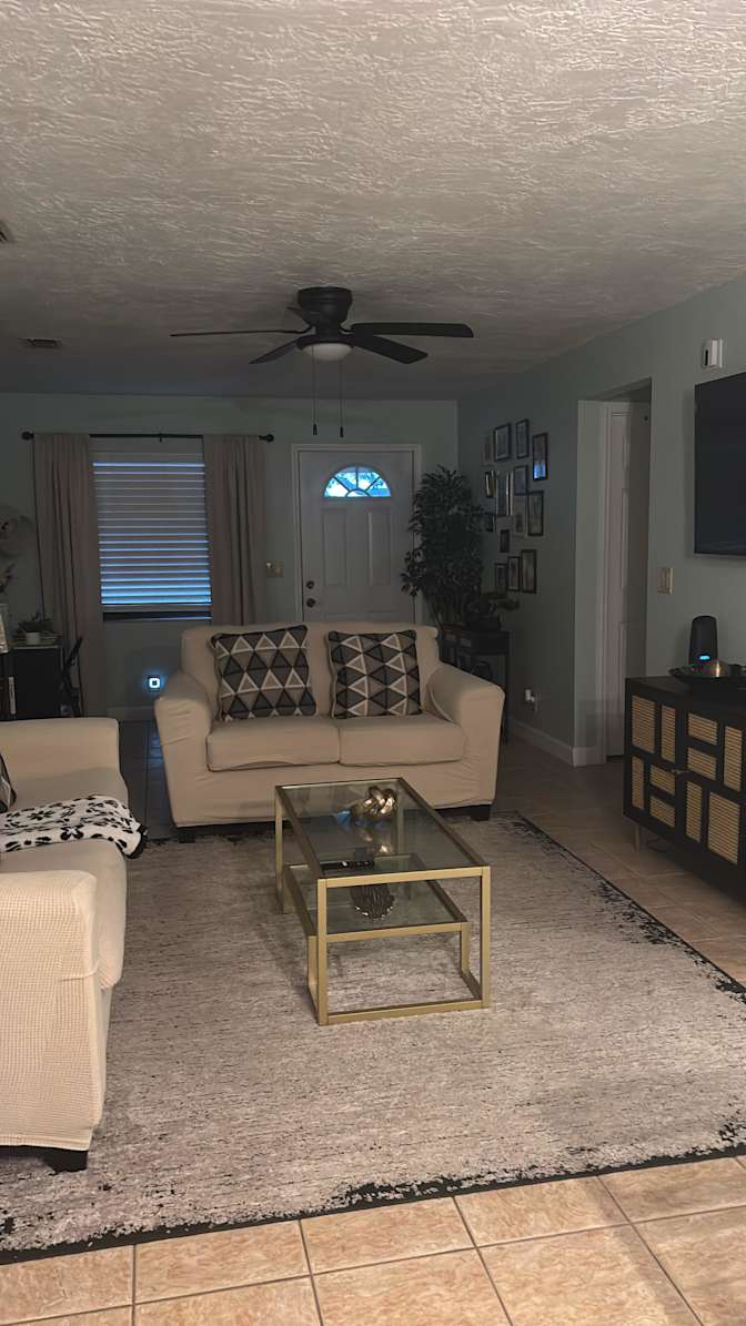 Christie's room