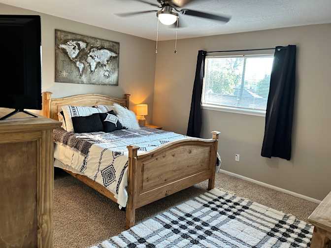 Sara's room