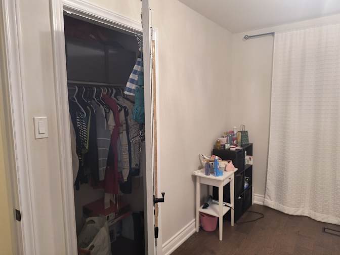 Goli's room