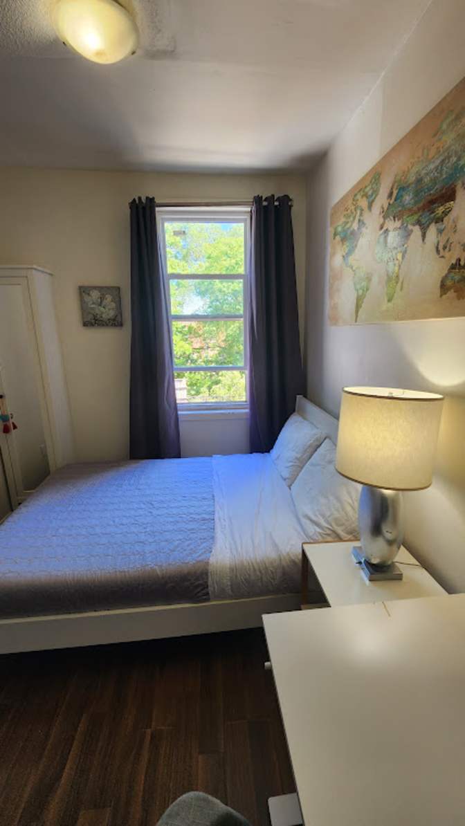 Laure's room
