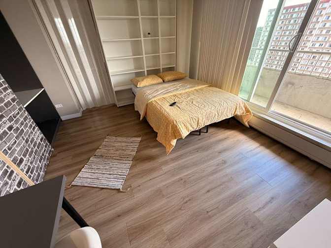 Eleftheri Denis's room