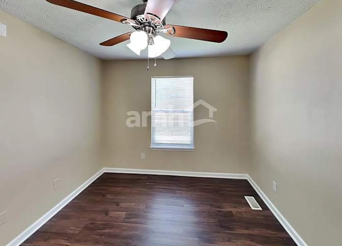Danny's room