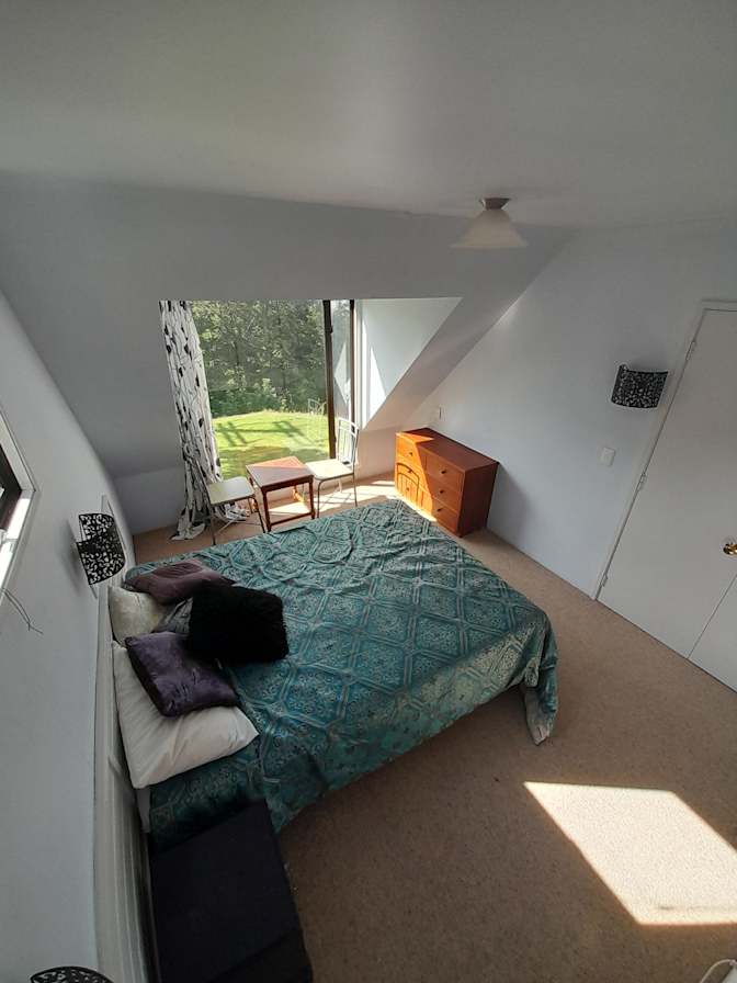 Samuel's room