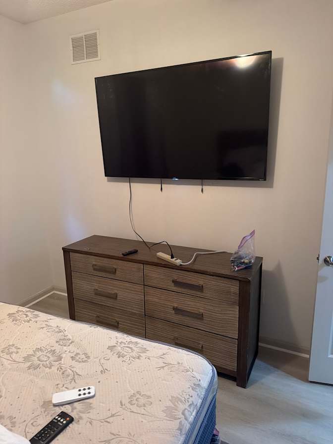 onita julien's room