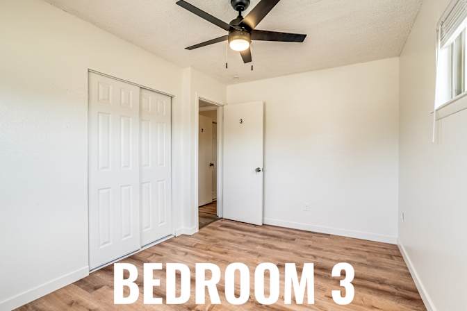 HomeCrew's room