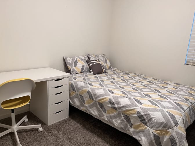 Ina & Allan's room