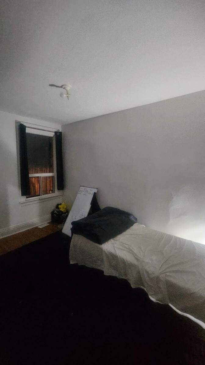 Sandra's room