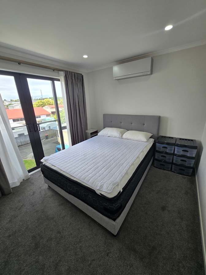Nandhu's room