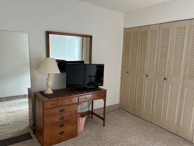 Donna's room