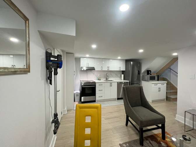 Mark Kay's room