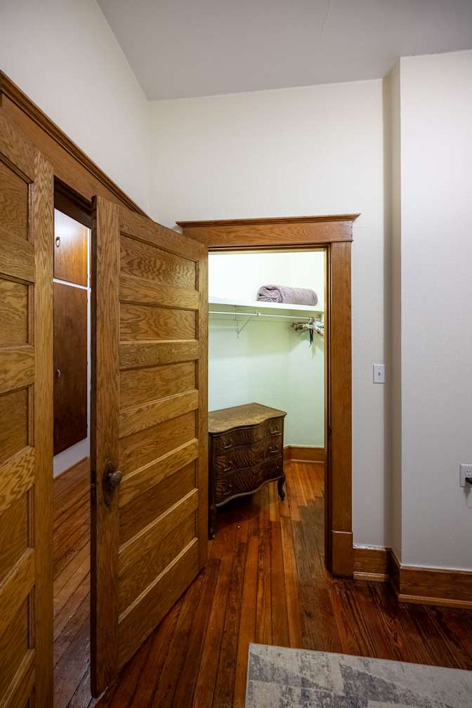 Ann Pickens's room