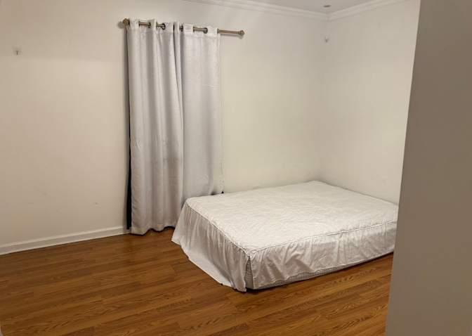 Sara's room