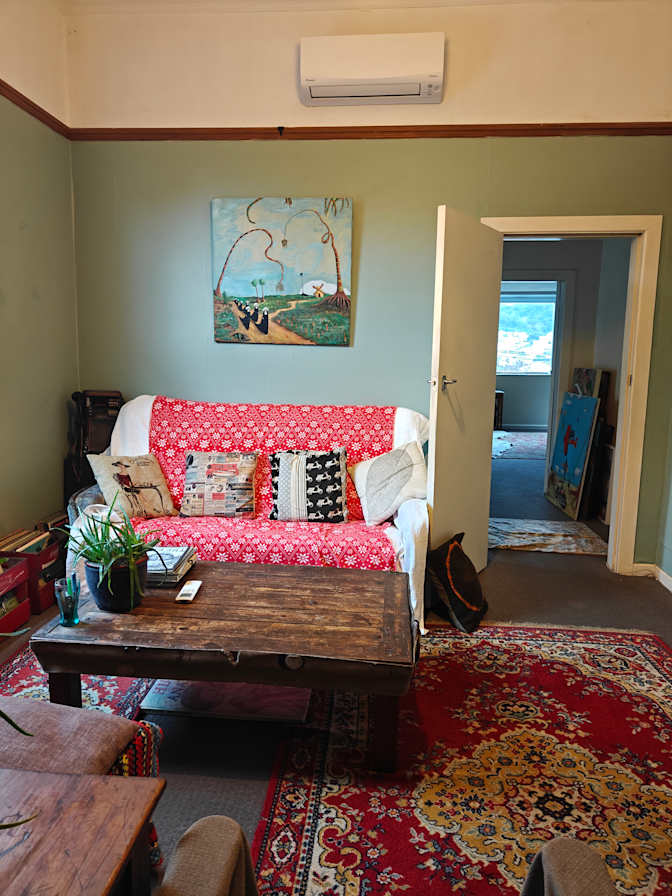 Juliet Hornblow's room