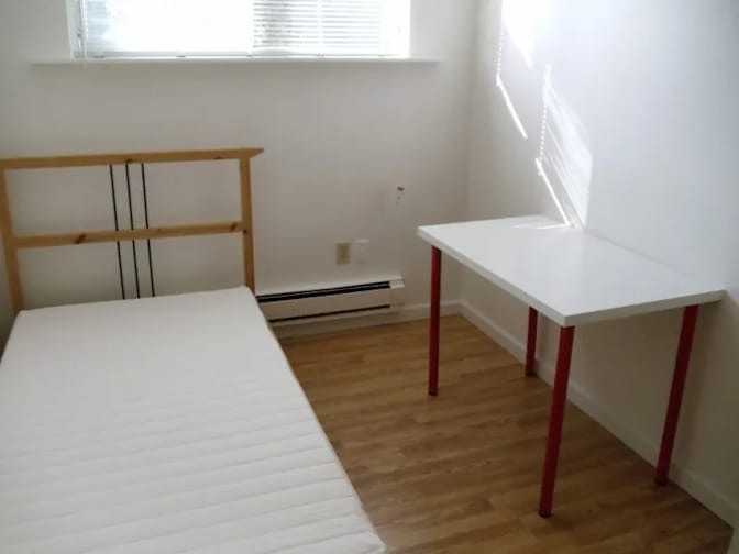 Xuebing's room