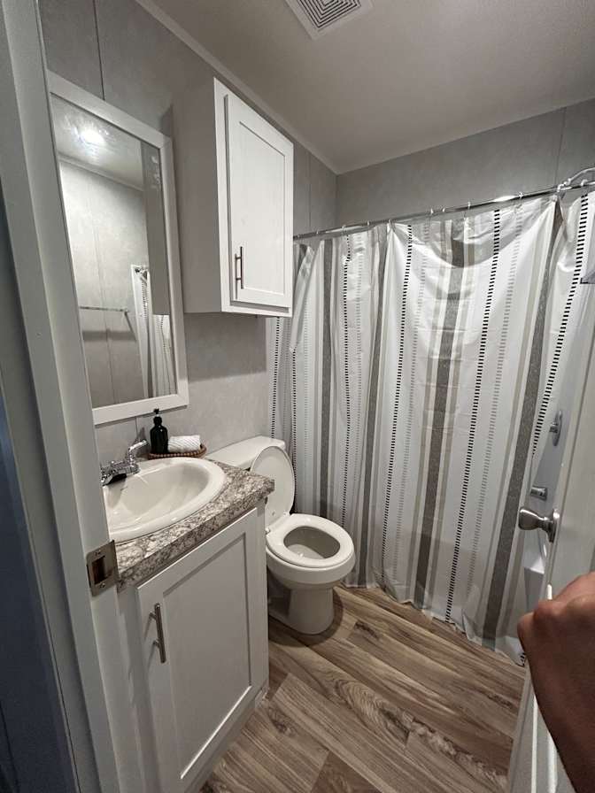 jennifer's room