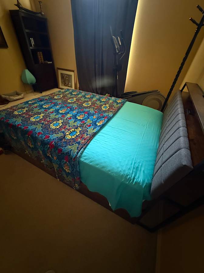 Riana's room