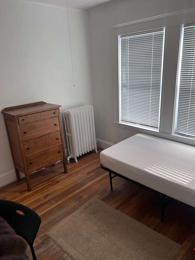Anthar's room