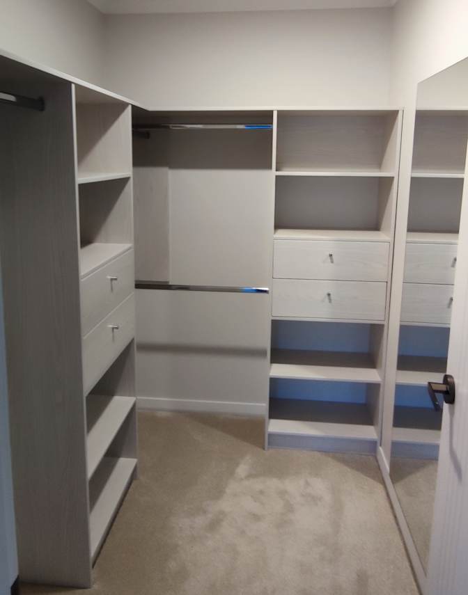 Geoff's room