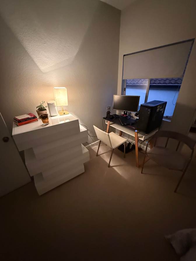 Saundra's room