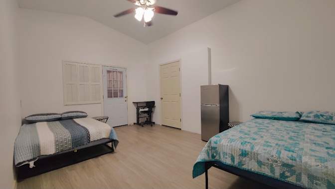 Kenia's room