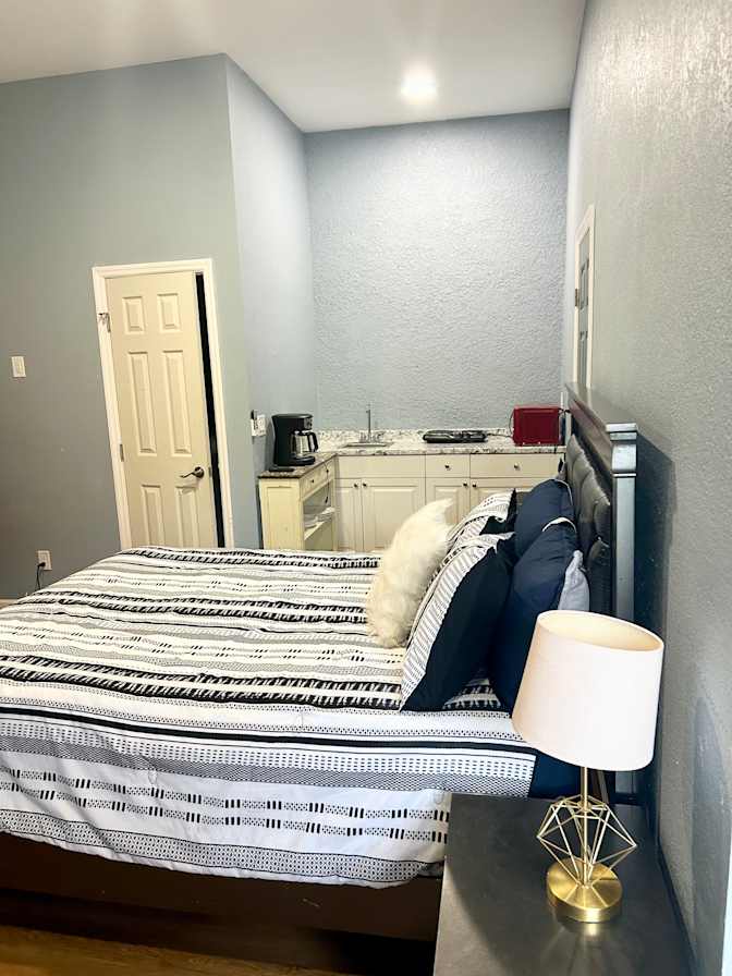 Alexander Howard's room