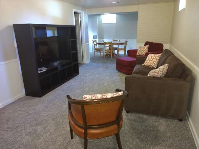 R.'s room