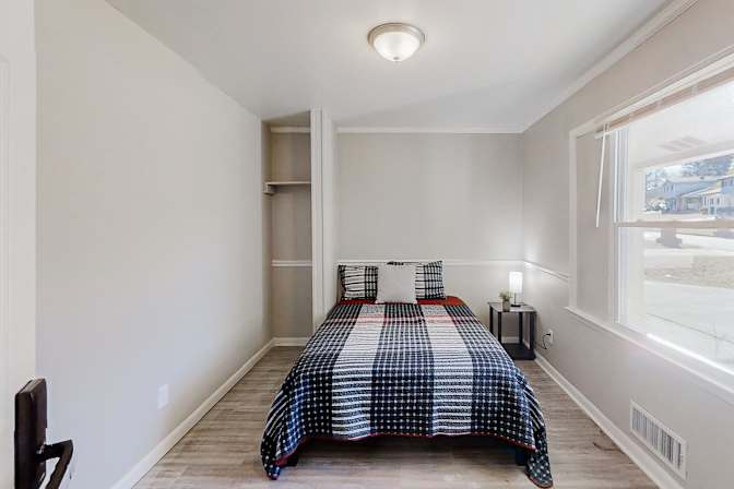 PadSplit's room