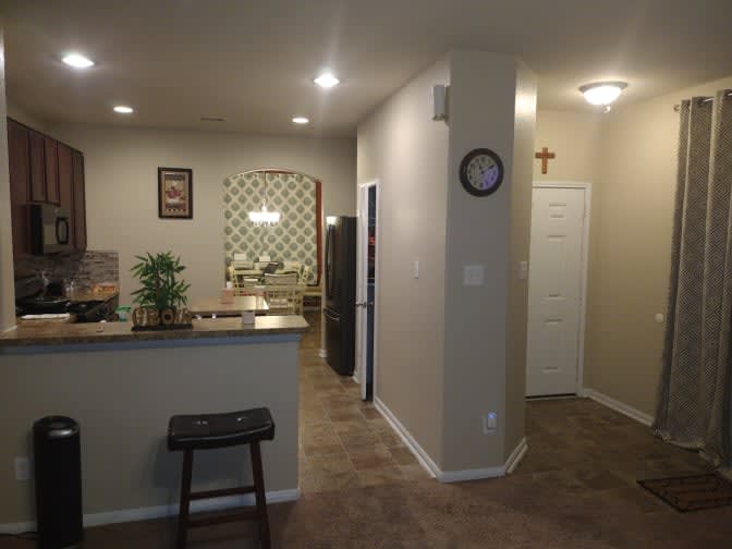 Lynn's room