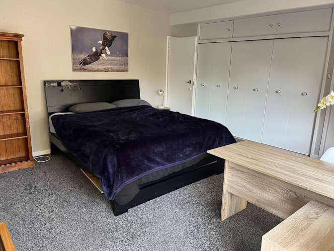 Leonard Waldron's room