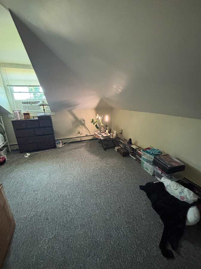 Em Hill's room