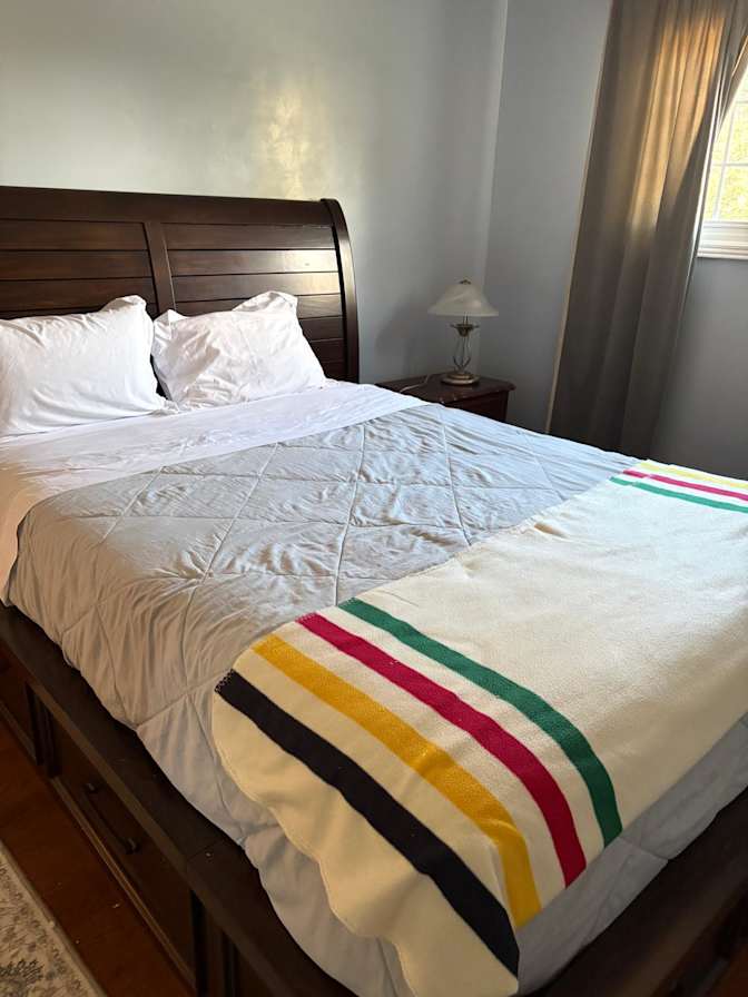 Heneritta Mcmahon's room
