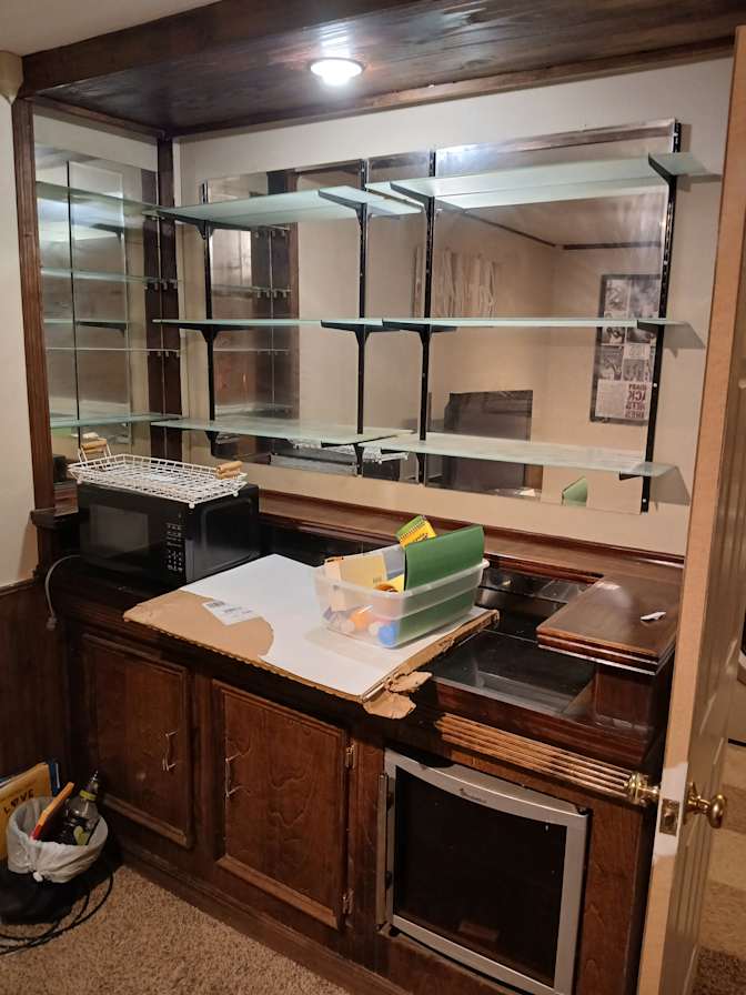 Mike Horn-Podolak's room