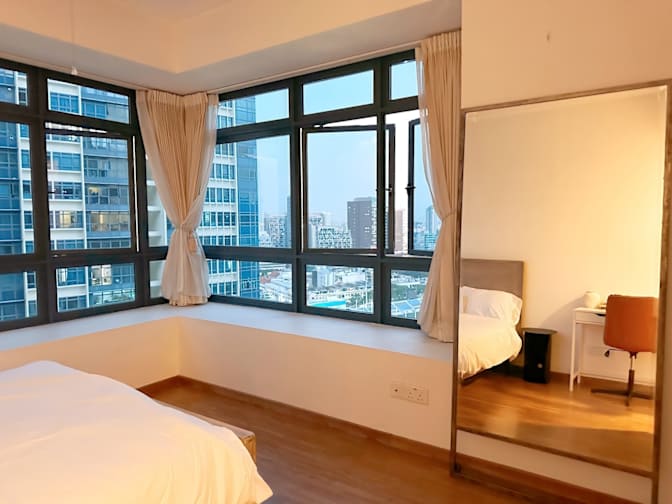 Hei Homes's room