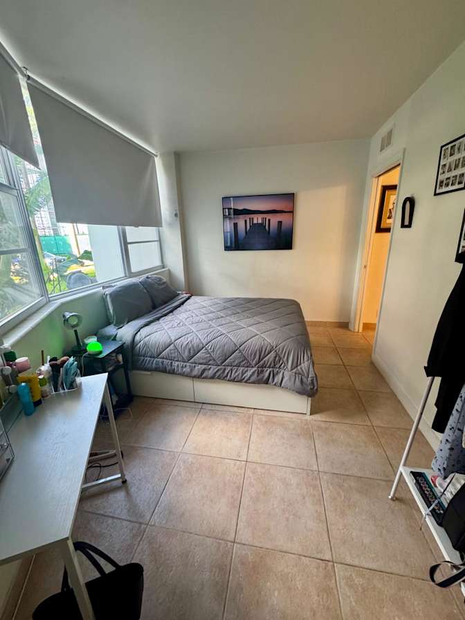 Florencia's room