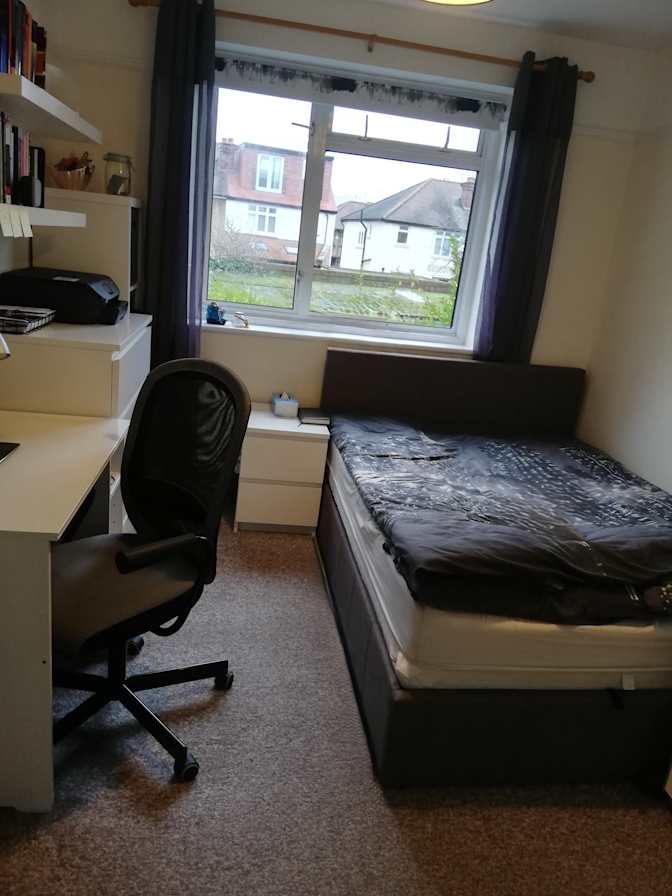 Dave's room