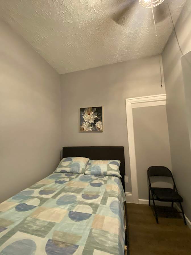 CRISTIAN ARANEDA's room