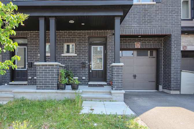 Rent In Ottawa Property Management Inc's room
