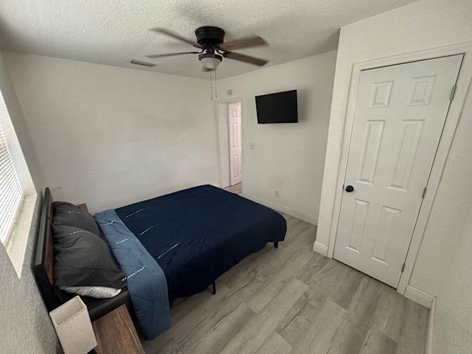 Valentina's room