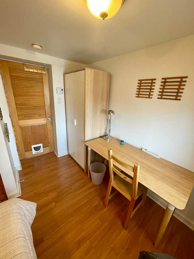 Dan's room