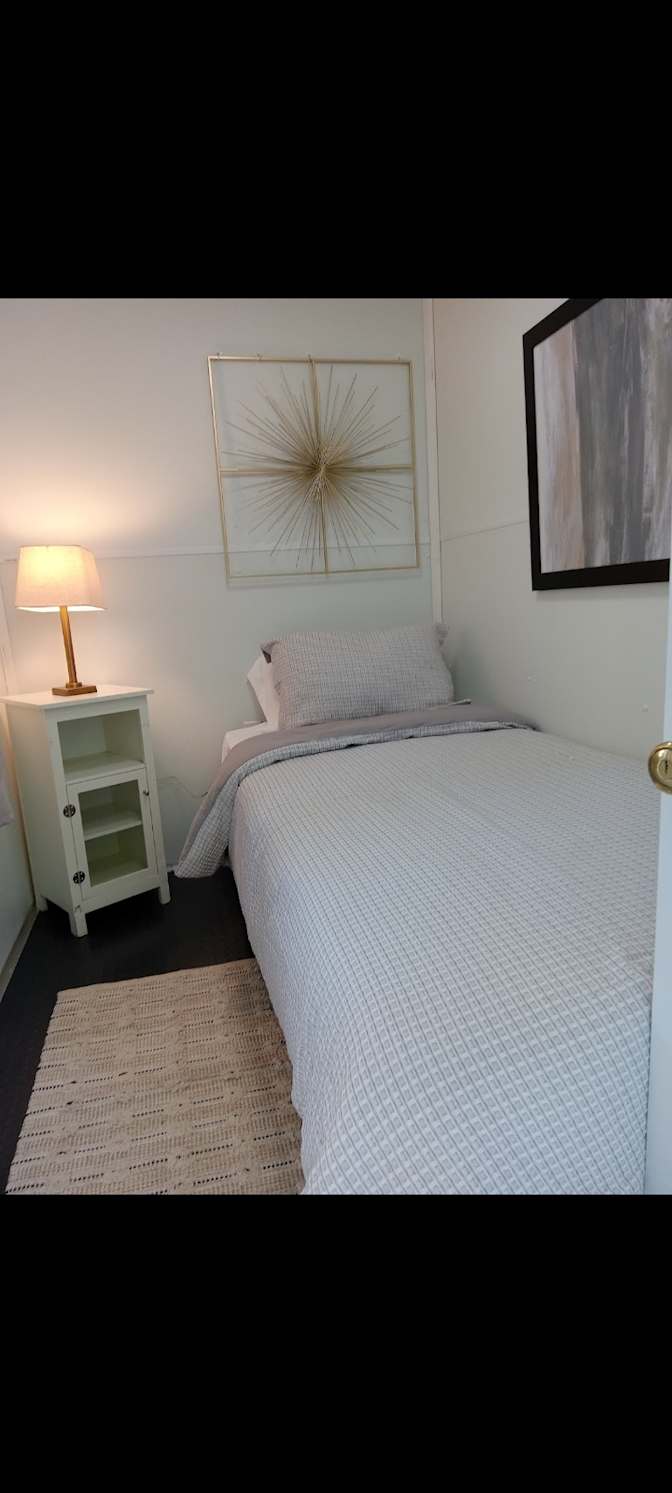 Dameion's room
