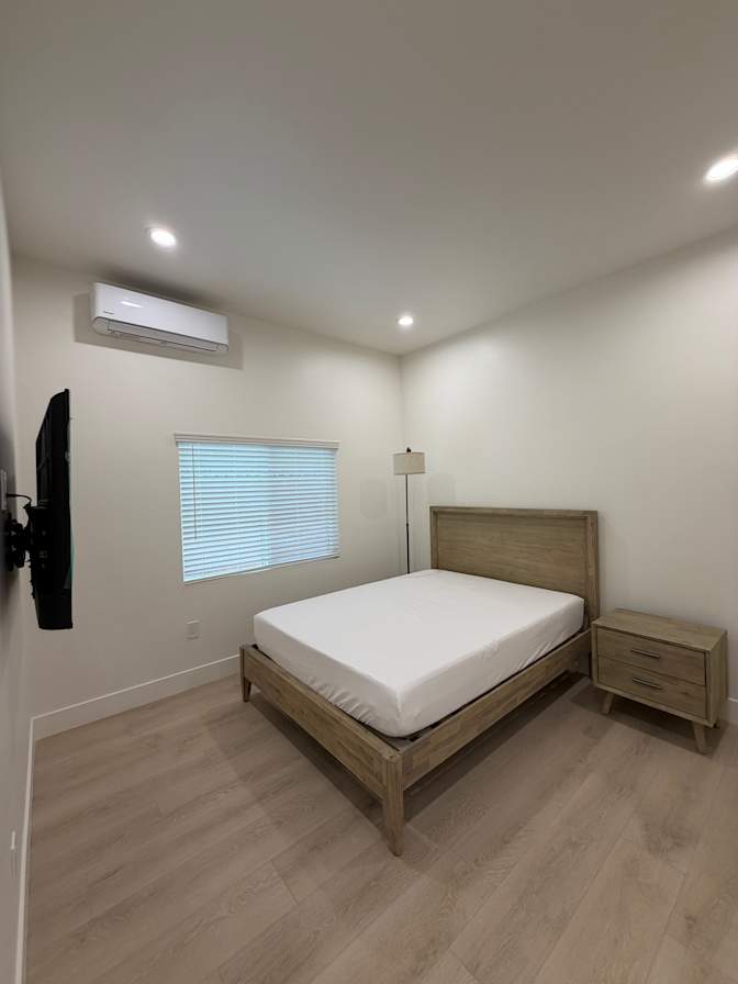 Tim Hoang's room