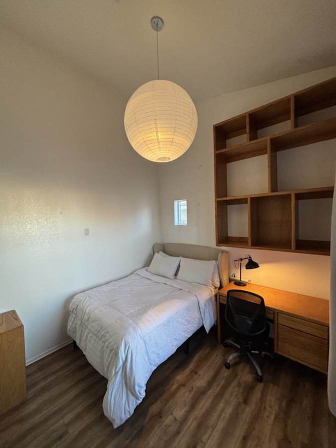 private outdoor spaces's room