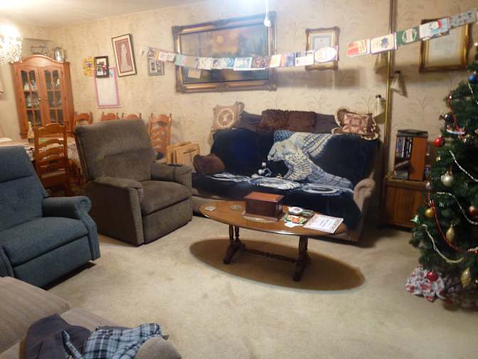 Frank DeBeer's room