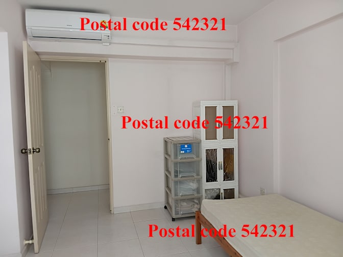 Poh Yan's room