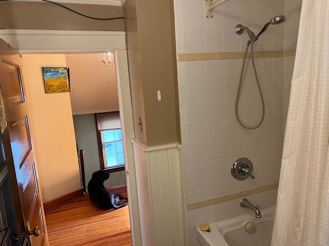 Erik's room