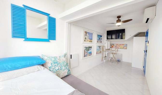 Landlady Ms Chua's room