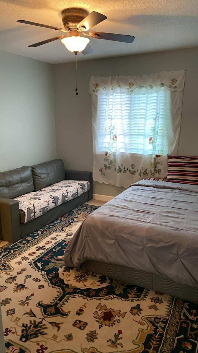 Sasa's room