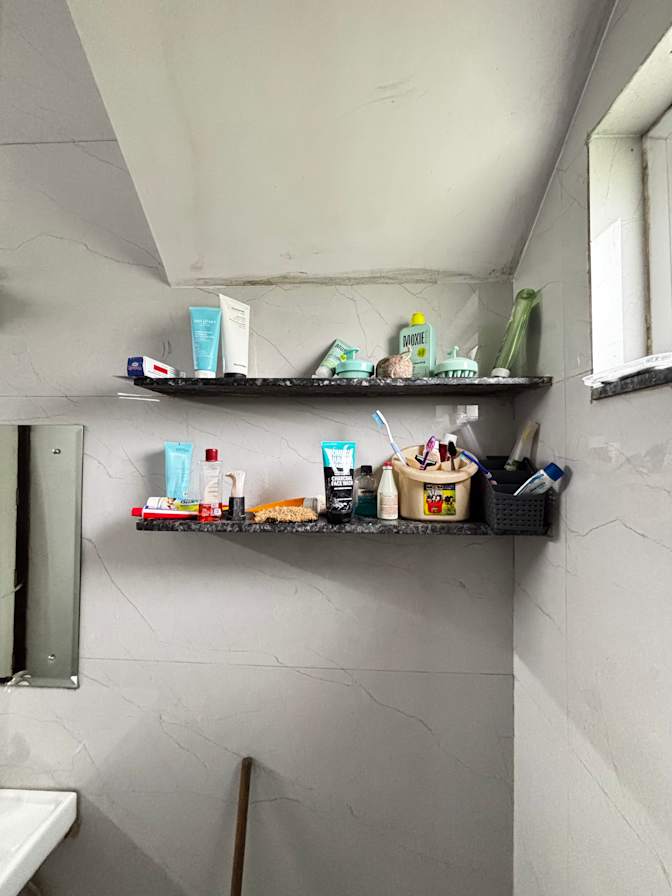 Geeta's room
